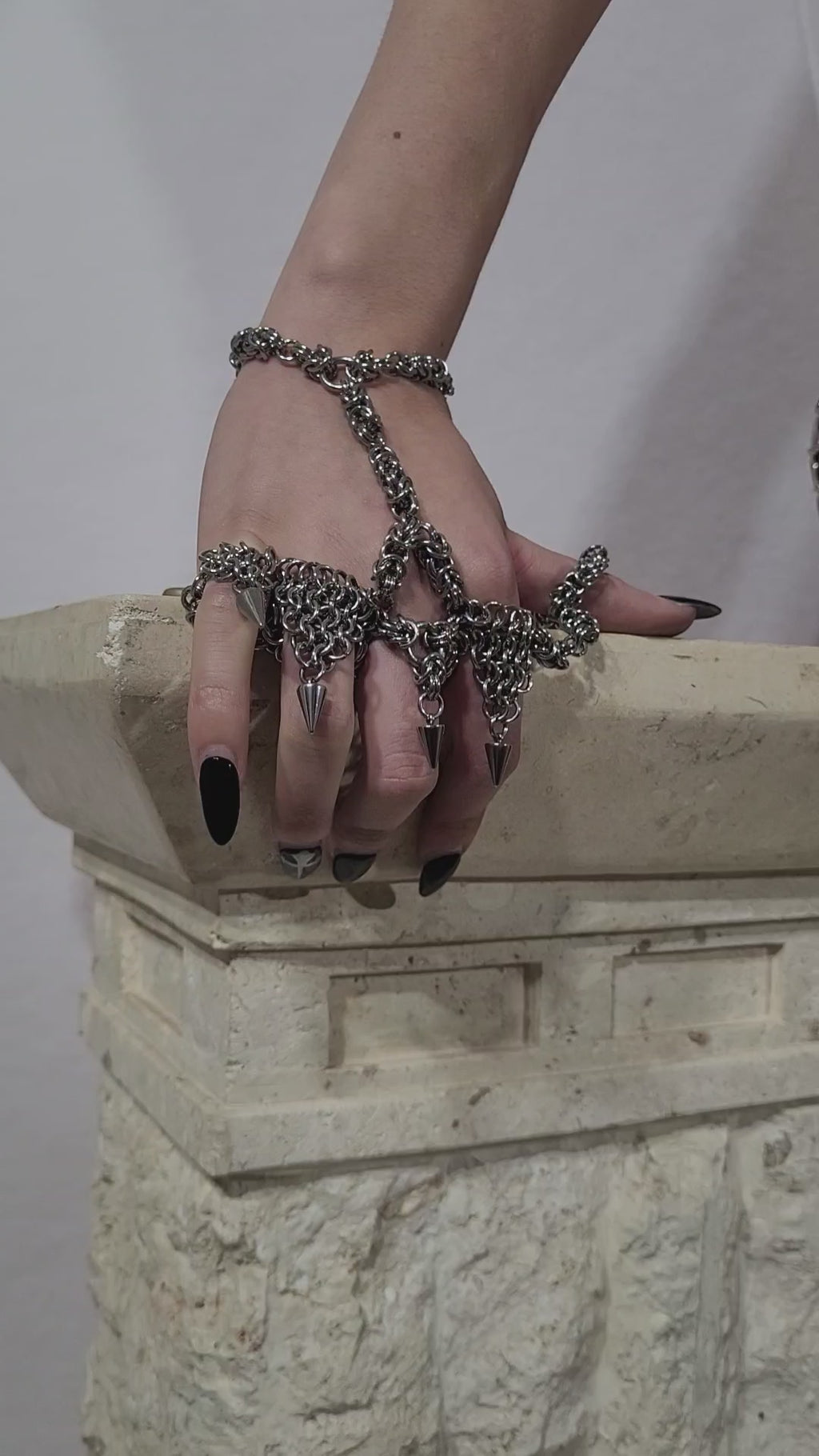 Chainmail Knuckle Dusters